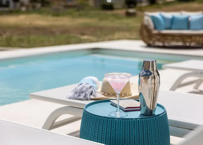 Gorgeous With Sea View Villa