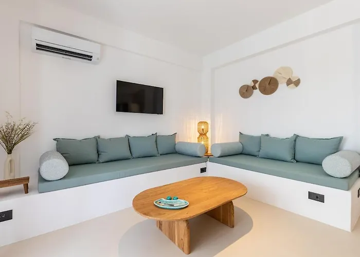 Gorgeous With Sea View Villa Molos (Paros)